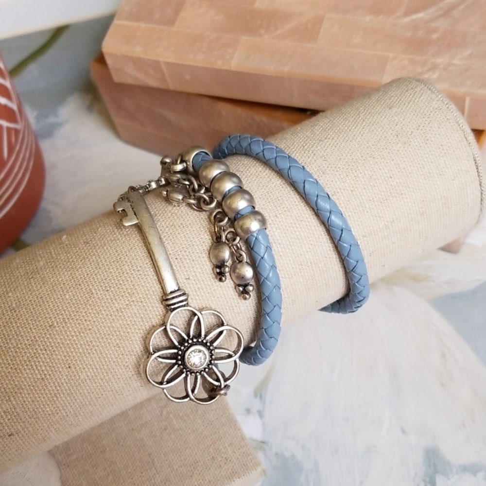 Premier Designs Key Keeper Leather Wrap Bracelet